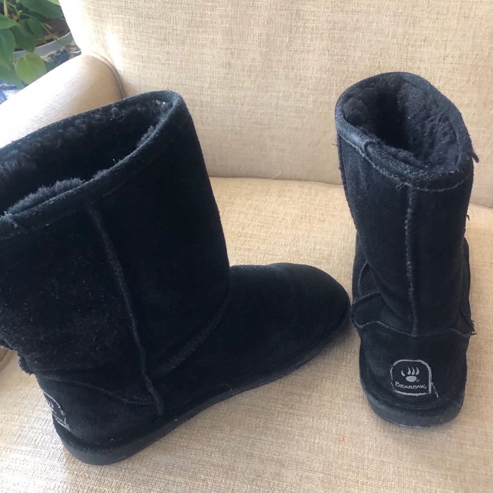 bearpaw black boots for winter